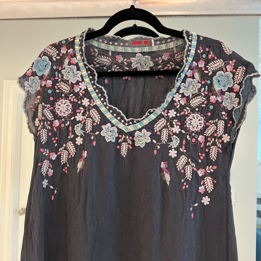 Beautiful embroidered Johnny Was tunic